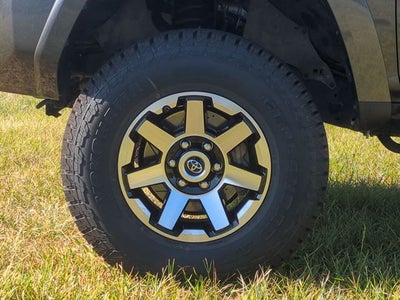 2022 Toyota 4Runner TRD Off-Road