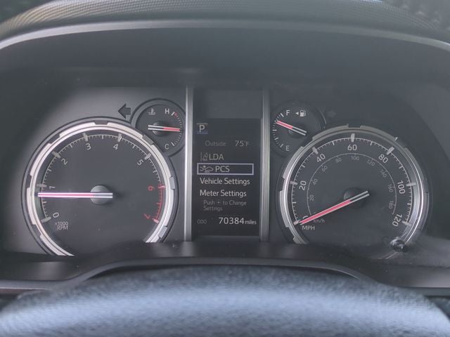2022 Toyota 4Runner TRD Off-Road
