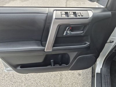 2017 Toyota 4Runner SR5
