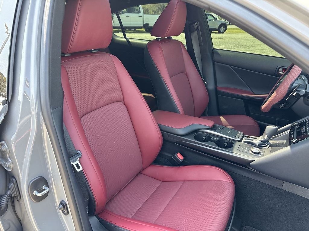 2025 Lexus IS 350 F SPORT Design