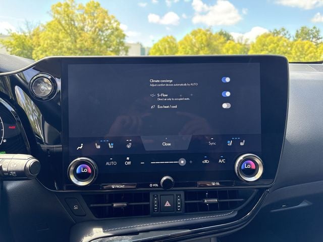 2024 Lexus NX 450h+ Luxury