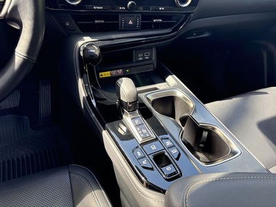 2024 Lexus NX 450h+ Luxury