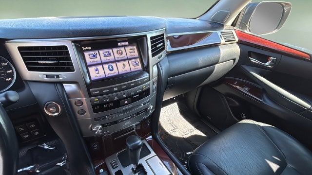 2015 Lexus LX 570
