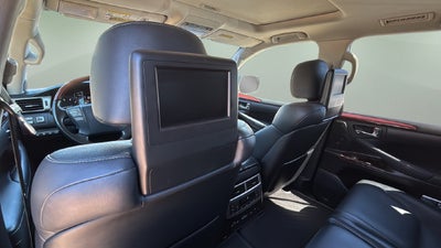 2015 Lexus LX 570