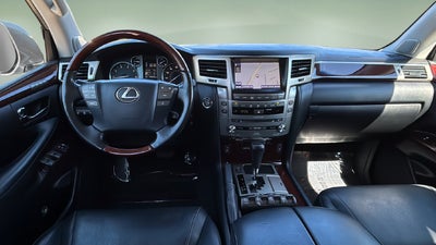 2015 Lexus LX 570