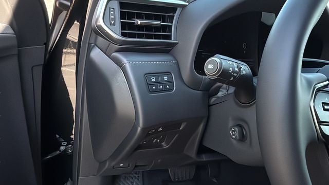 2025 Lexus LX 700h Overtrail