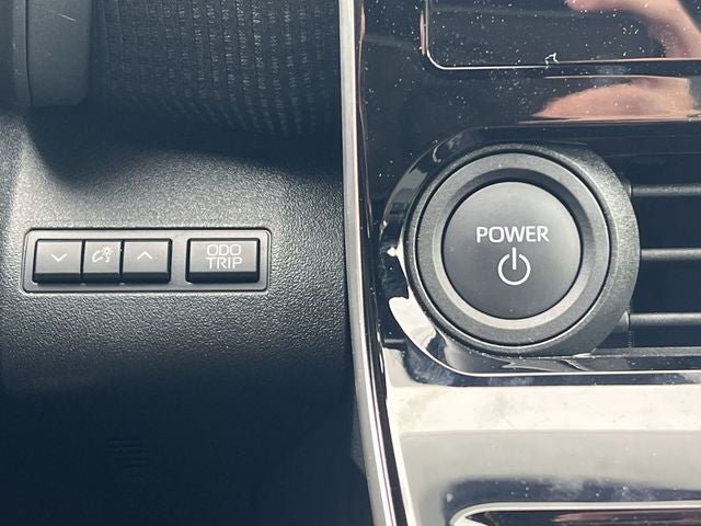 2025 Subaru Solterra Limited