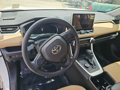2025 Toyota RAV4 Hybrid LE