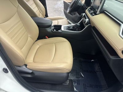 2020 Toyota RAV4 Limited