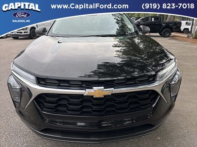 2025 Chevrolet Trax LS
