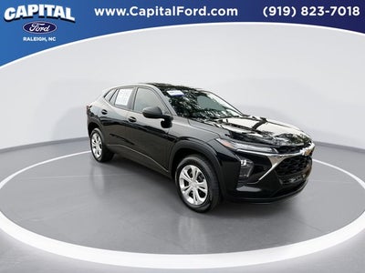 2025 Chevrolet Trax LS
