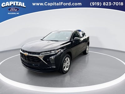 2025 Chevrolet Trax LS