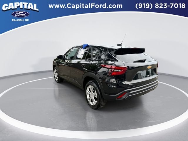 2025 Chevrolet Trax LS
