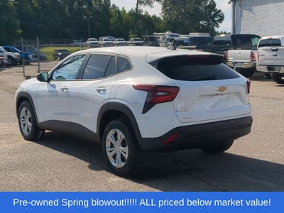 2025 Chevrolet Trax LS