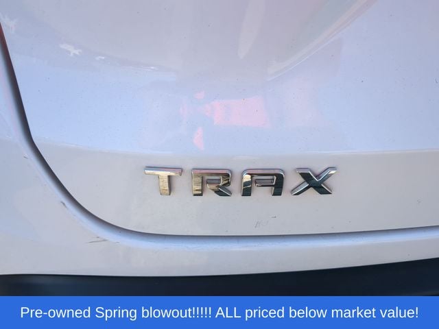 2025 Chevrolet Trax LS