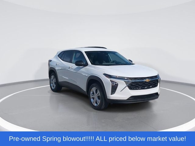 2025 Chevrolet Trax LS