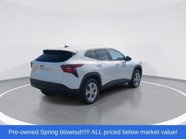2025 Chevrolet Trax LS