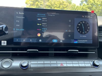 2027 Hyundai Kona SE