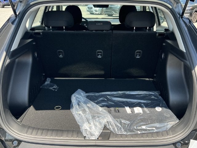 2027 Hyundai Kona SE