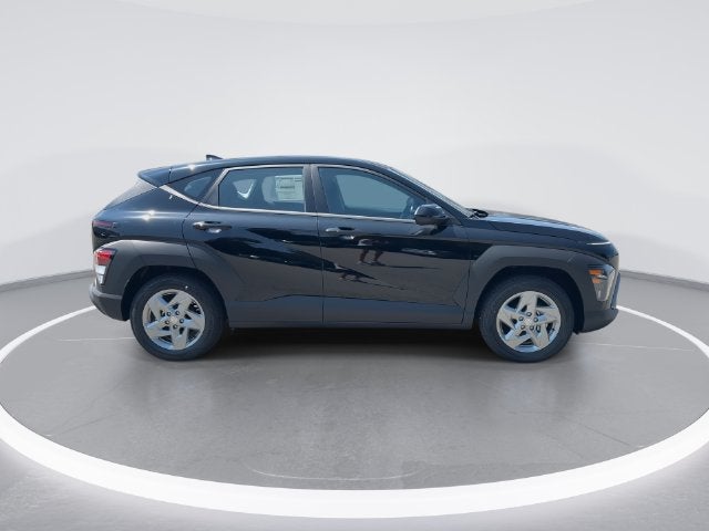 2027 Hyundai Kona SE