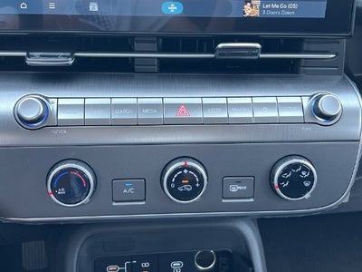 2027 Hyundai Kona SE