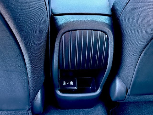 2027 Hyundai Kona SE