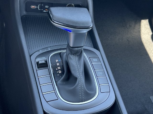 2027 Hyundai Kona SE