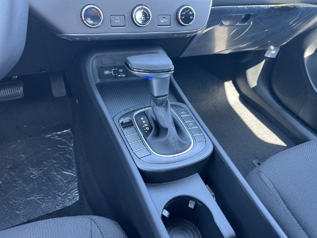 2027 Hyundai Kona SE