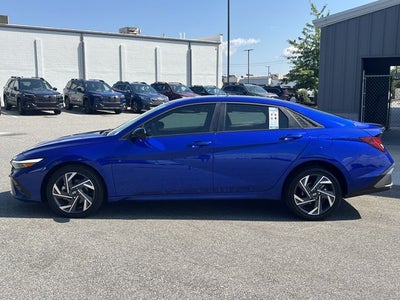 2025 Hyundai Elantra Hybrid SEL Sport