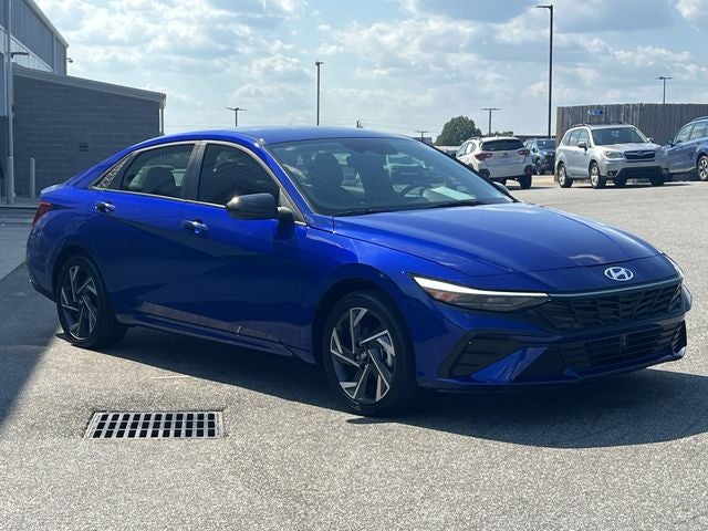 2025 Hyundai Elantra Hybrid SEL Sport