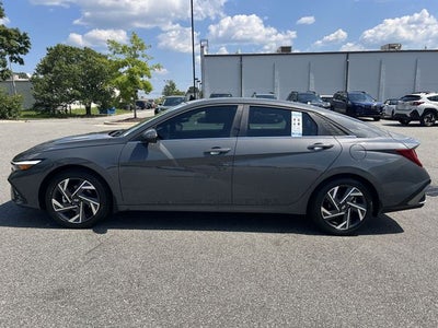 2025 Hyundai Elantra Hybrid Limited