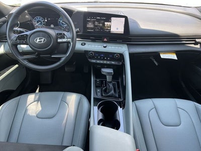 2025 Hyundai Elantra Hybrid Limited