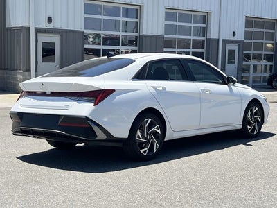 2025 Hyundai Elantra Hybrid Limited