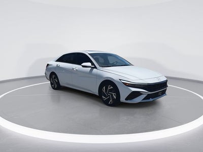 2025 Hyundai Elantra Hybrid Limited