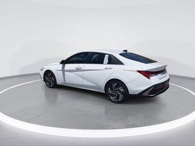 2025 Hyundai Elantra Hybrid Limited