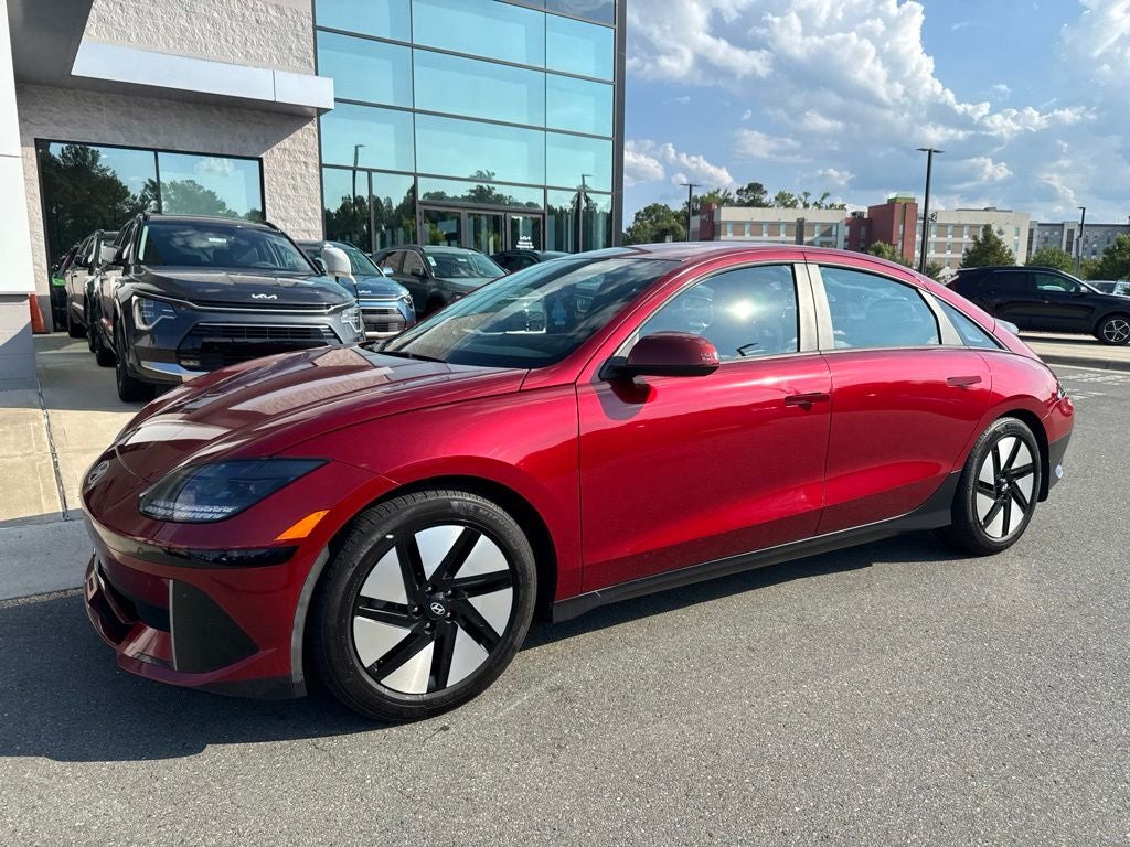 2023 Hyundai IONIQ 6 SE Standard Range