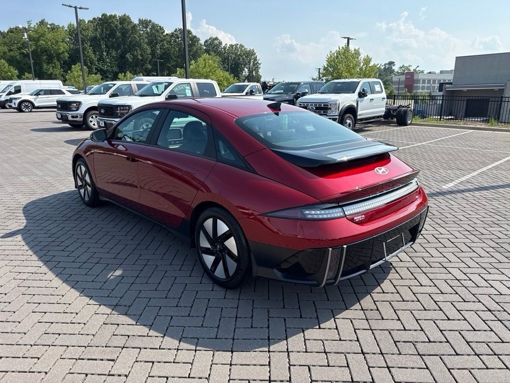 2023 Hyundai IONIQ 6 SE Standard Range