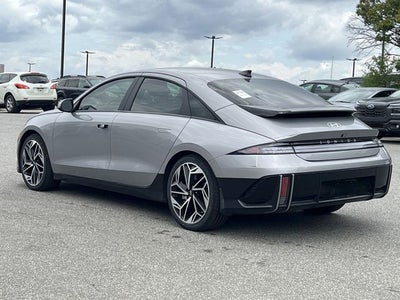 2024 Hyundai IONIQ 6 SEL