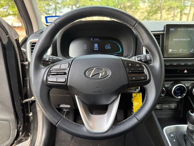 2023 Hyundai Venue SEL