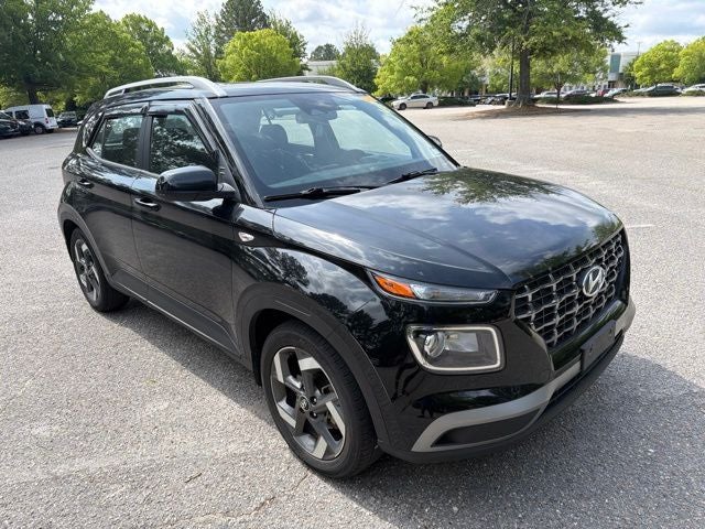 2023 Hyundai Venue SEL