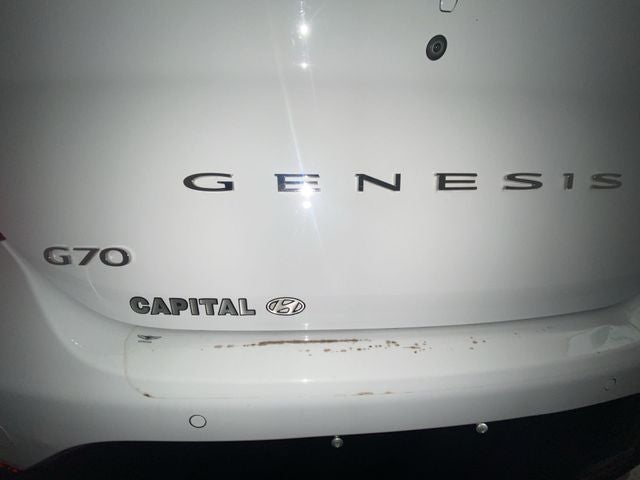 2023 Genesis G70 2.0T