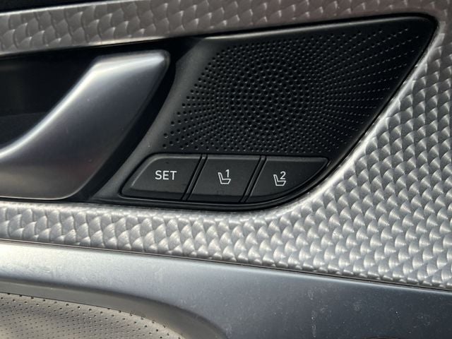 2023 Genesis G70 3.3T