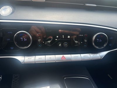 2023 Genesis GV70 2.5T