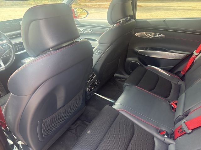 2023 Genesis GV70 2.5T