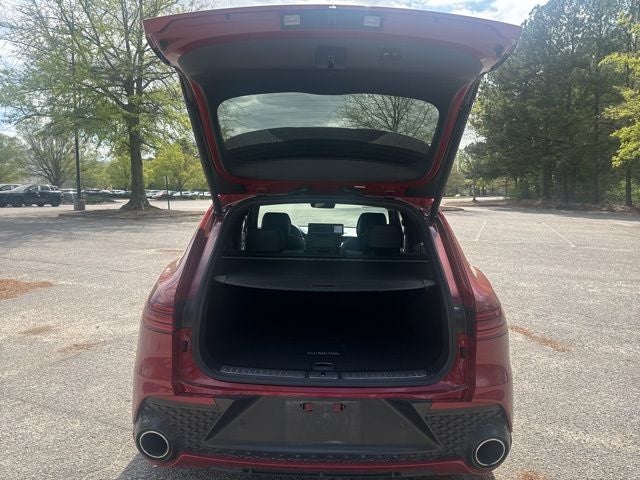 2023 Genesis GV70 2.5T