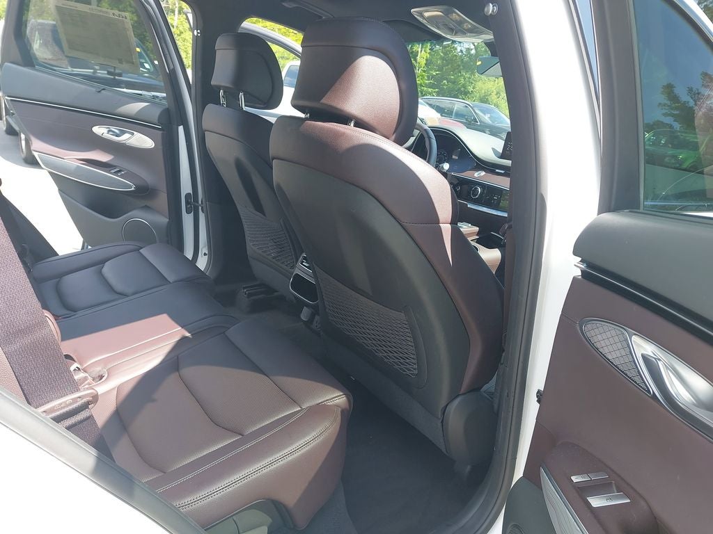 2022 Genesis GV70 2.5T