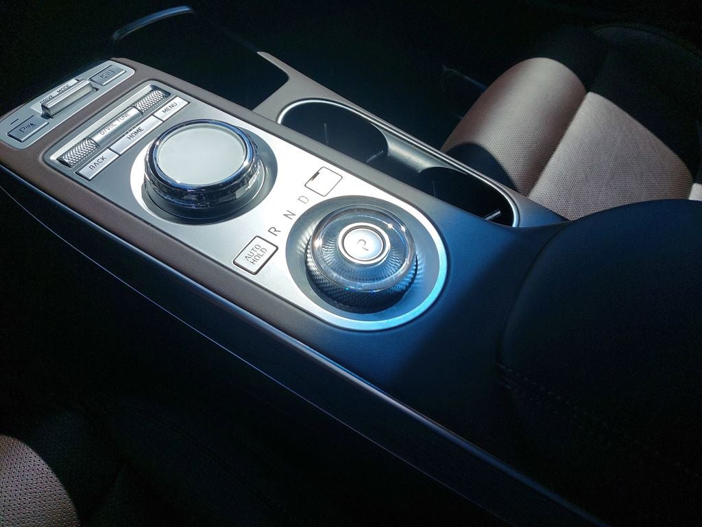 2022 Genesis GV70 2.5T