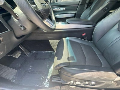 2023 Genesis GV70 2.5T