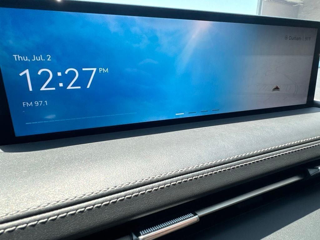 2023 Genesis GV70 2.5T
