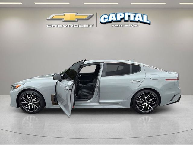 2022 Kia Stinger GT-Line